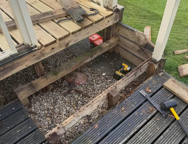 Side Deck Rebuild in Largo, photo 5 of 7